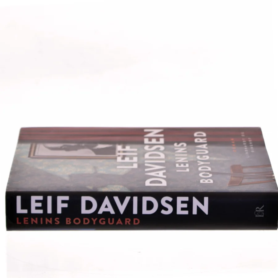 Lenins bodyguard af Leif Davidsen (Bog)