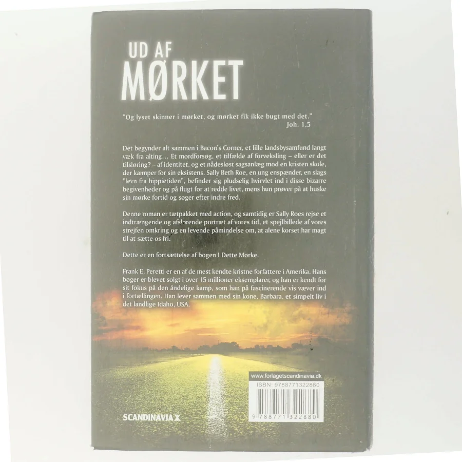 Ud af mørket af Frank E. Peretti (Bog)