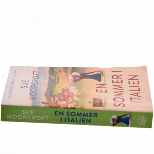 En sommer i Italien af Sue Moorcroft (Bog)