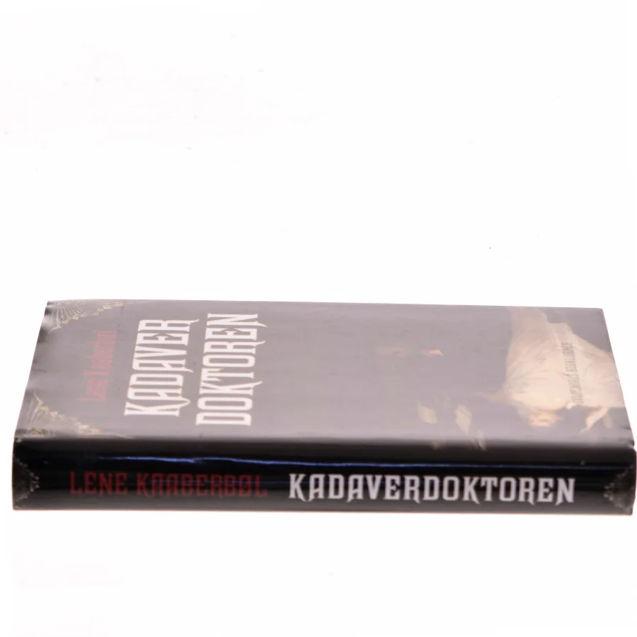 Kadaverdoktoren af Lene Kaaberbøl (Bog)