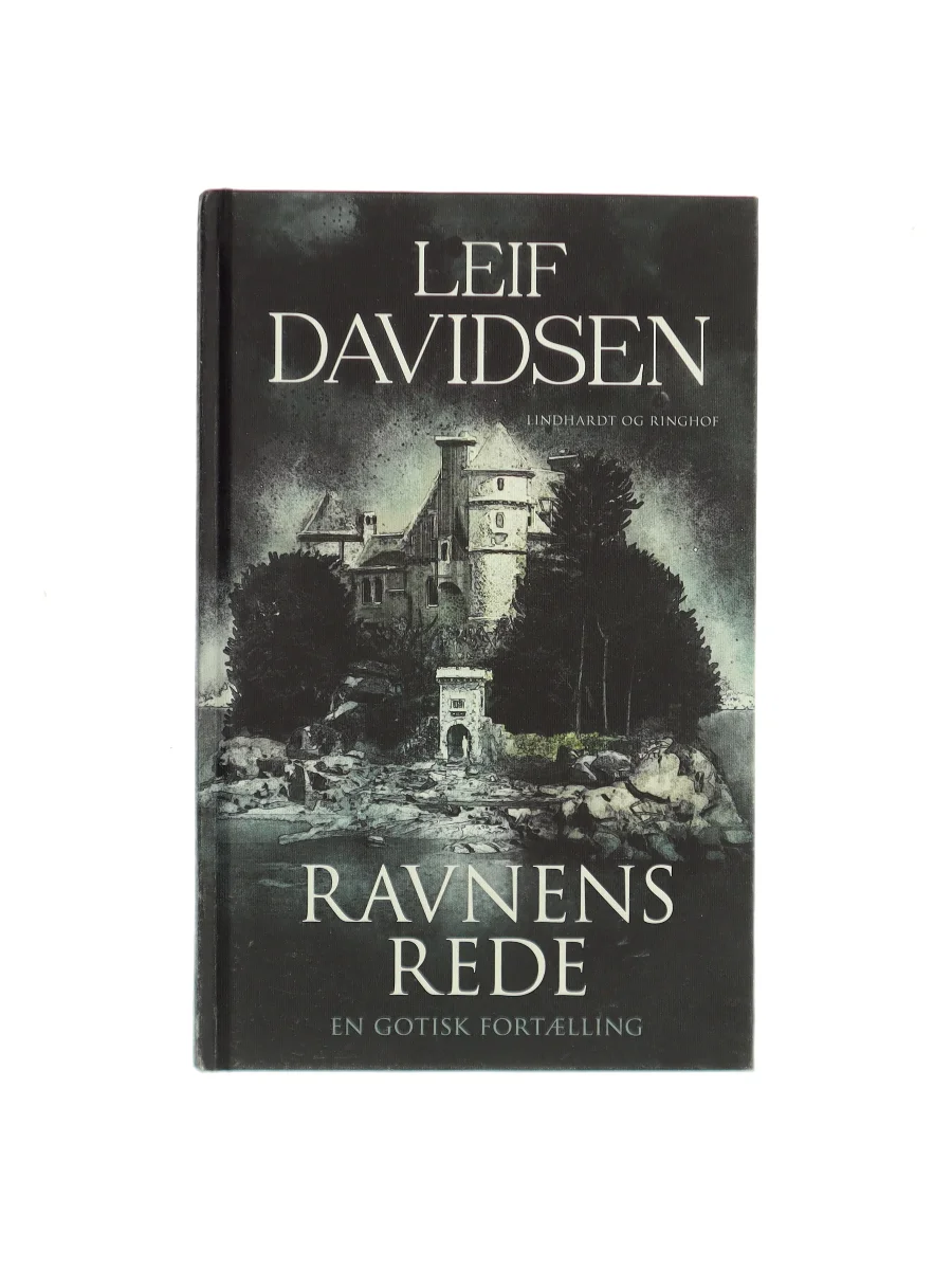 Forsiden af Ravnens rede af Leif Davidsen
