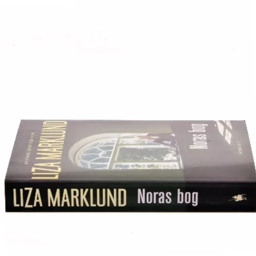Noras bog : krimi af Liza Marklund (Bog)