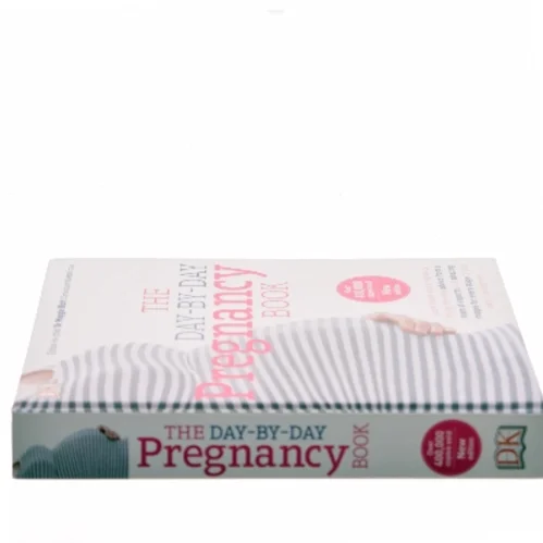 The Day-by-Day Pregnancy Book af Dr Maggie Blott (Bog)
