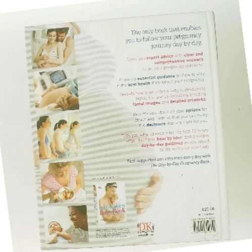 The Day-by-Day Pregnancy Book af Dr Maggie Blott (Bog)
