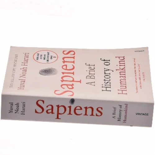Sapiens : a brief history of humankind af Yuval Noah Harari (Bog)