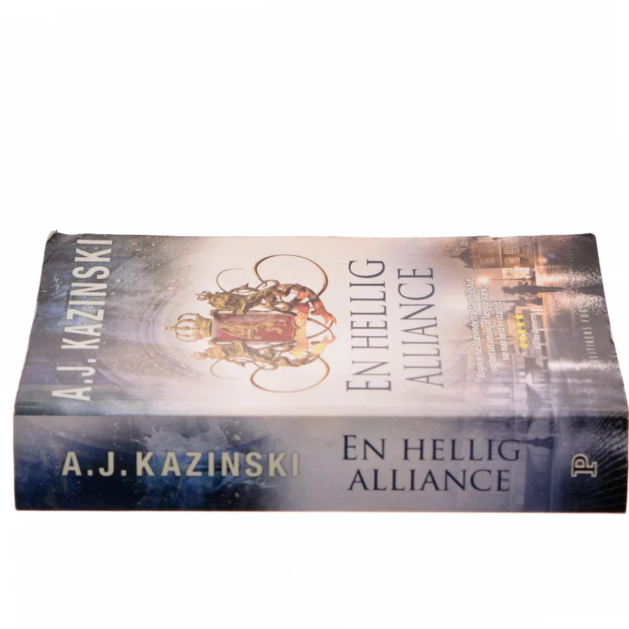 En hellig alliance af A. J. Kazinski (Bog)