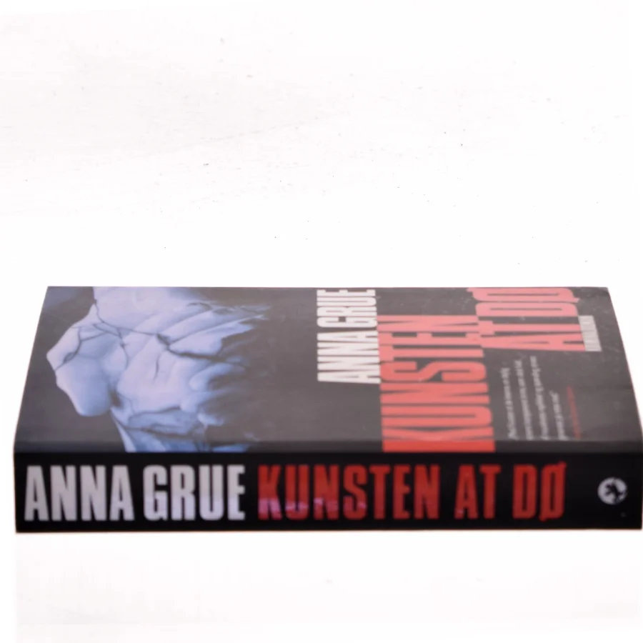 Kunsten at dø af Anna Grue (Bog)