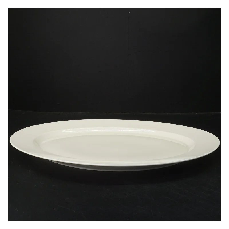 Hvidt porcelænsfad fra Royal Copenhagen (str. 41x31,5 cm)