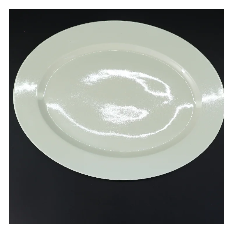 Hvidt porcelænsfad fra Royal Copenhagen (str. 41x31,5 cm)