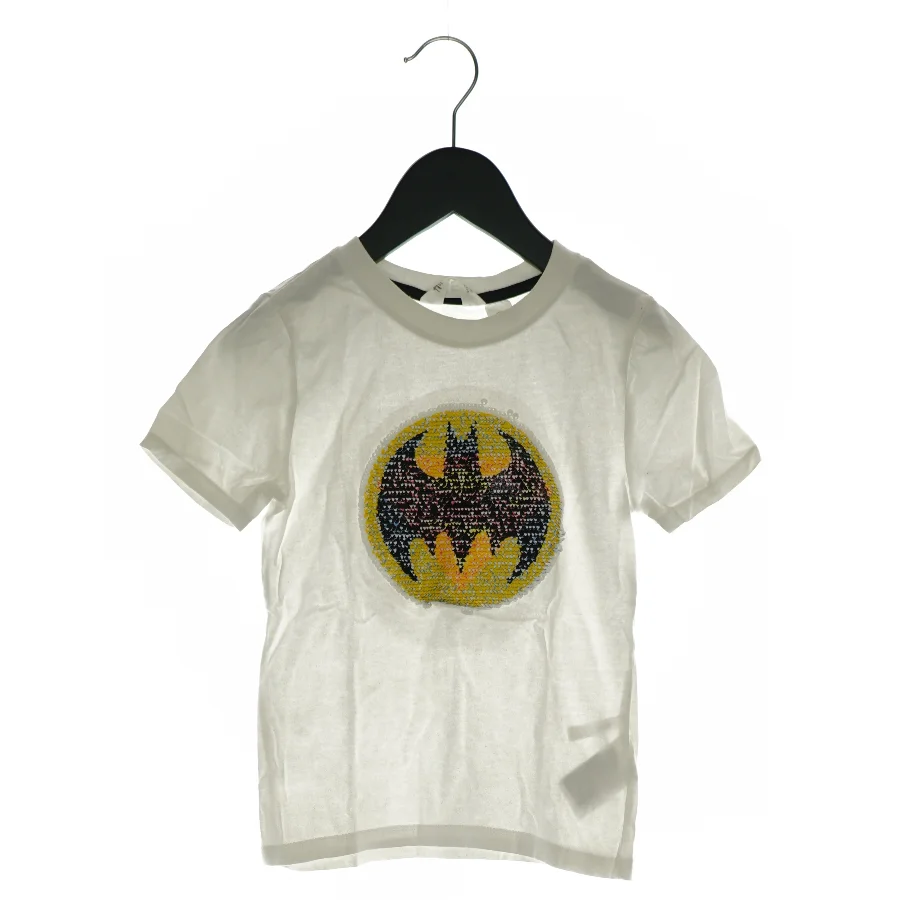 T shirt fra H&M (str. 110/116)