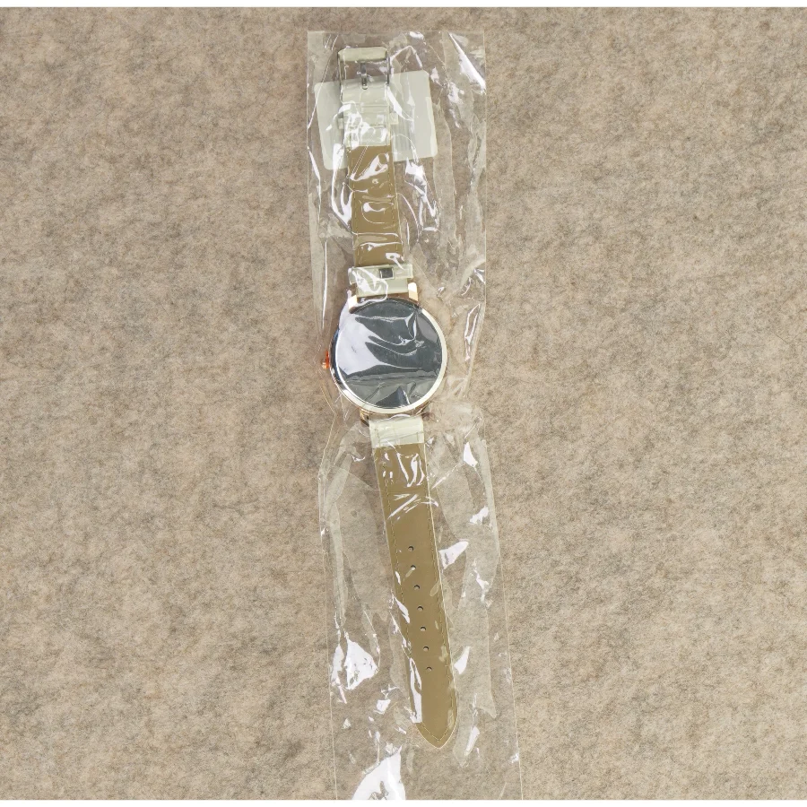 Armbåndsur (str. 24 x 4 cm)