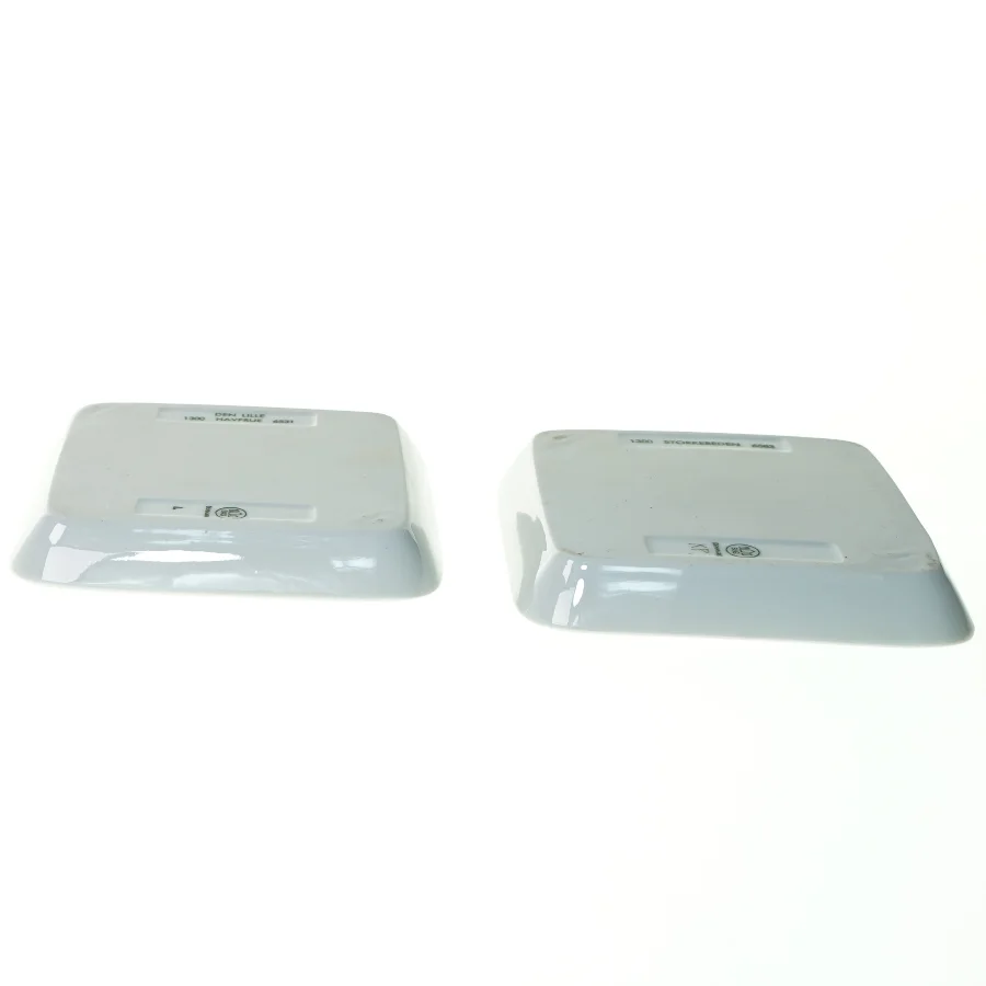 Askebægre med Den Lille Havfrue nr. 1300-6531 og Skål med Storkereden nr. 1300-6583 fra Bing Og Grøndahl (str. 12 x 12 cm)