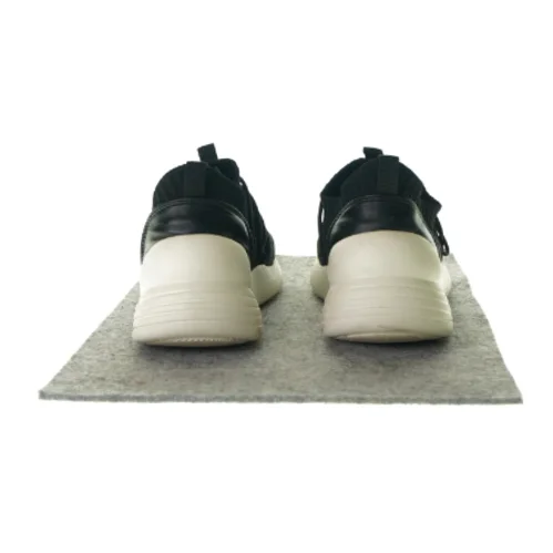 Sneakers med elastik (Str. 37½)