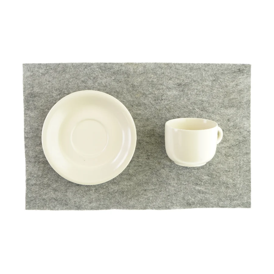 Stel med kop og underkop fra Thailand