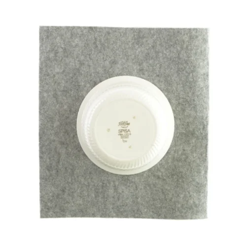 Skål af porcelæn fra Spisa 