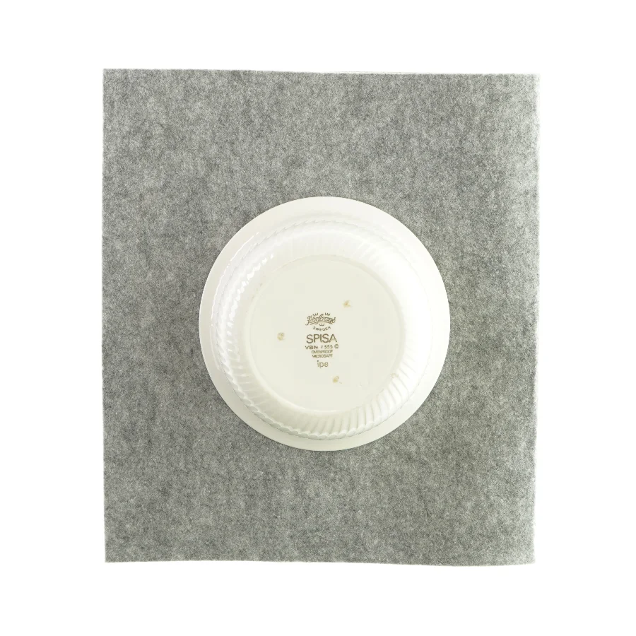 Skål af porcelæn fra Spisa 