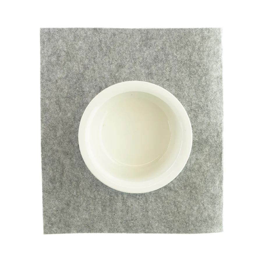 Skål af porcelæn fra Spisa 