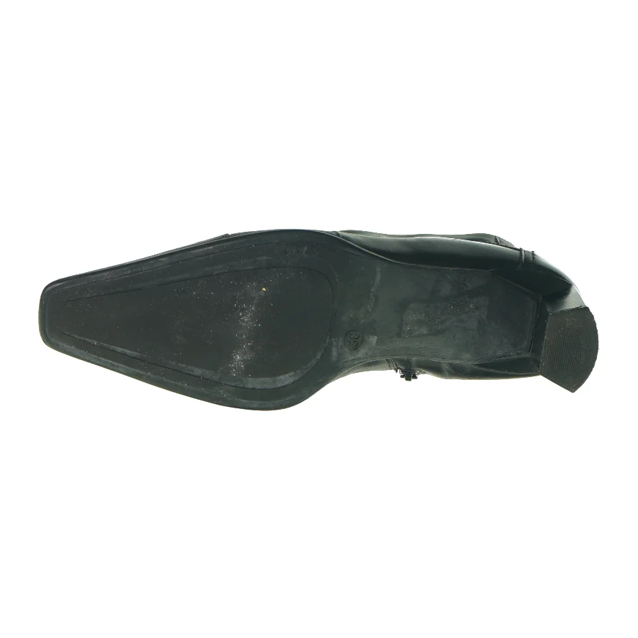 Støvletter fra B & Co. (str. 38)