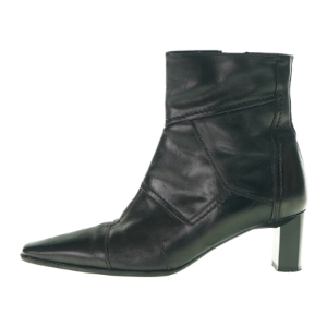 Støvletter fra B & Co. (str. 38)