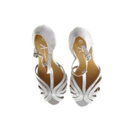 Stiletter fra Atmosphere (str. 38)