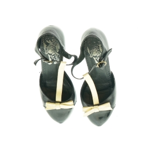 Stiletter fra Molly Holly (str. 37)