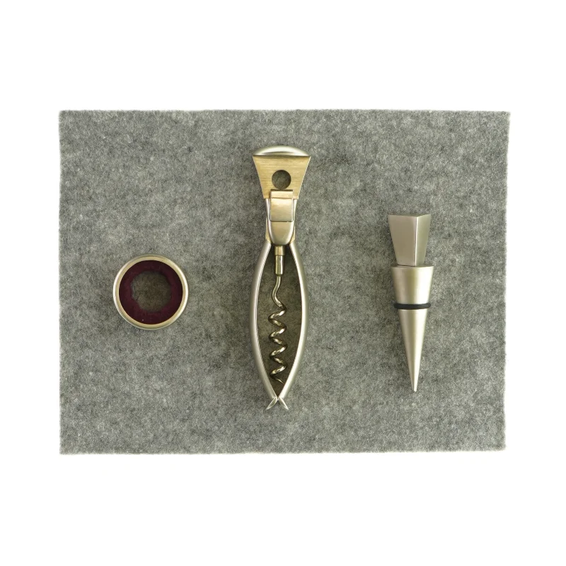 Vinoptrækker sæt med vinoptrækker, prop og ring i æske