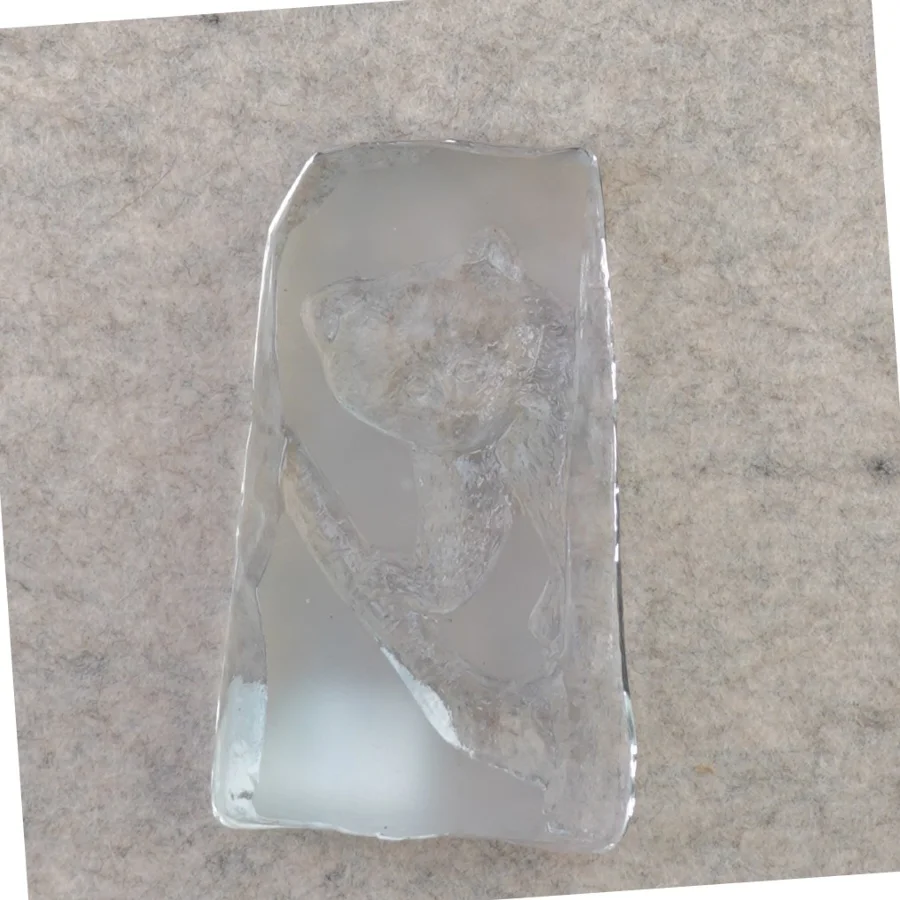 Glas skulptur (str. 14 x 7 cm)