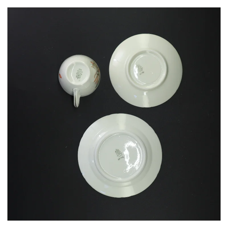 Porcelænskop og -underkop med tallerken fra Bing Og Grøndal (str. 15 x 9 cm)