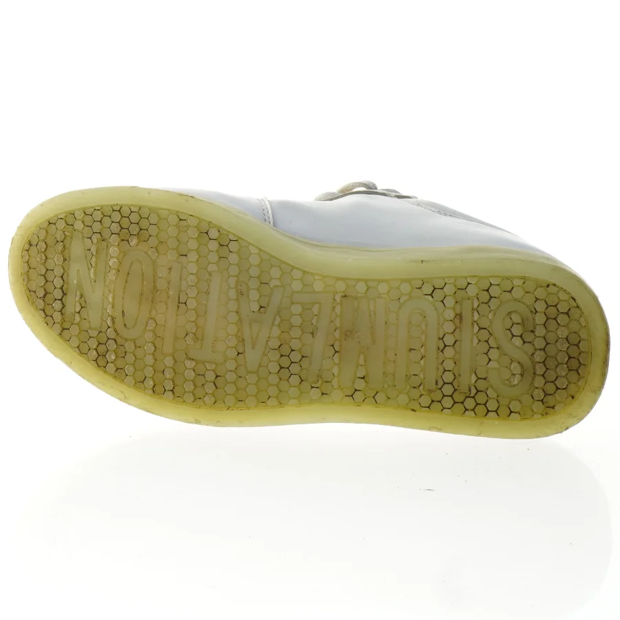 Hvide sneakers (str. 3)