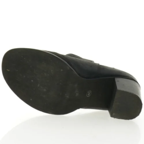 Brugte sorte ankelstøvler fra Graceland (str. 40)