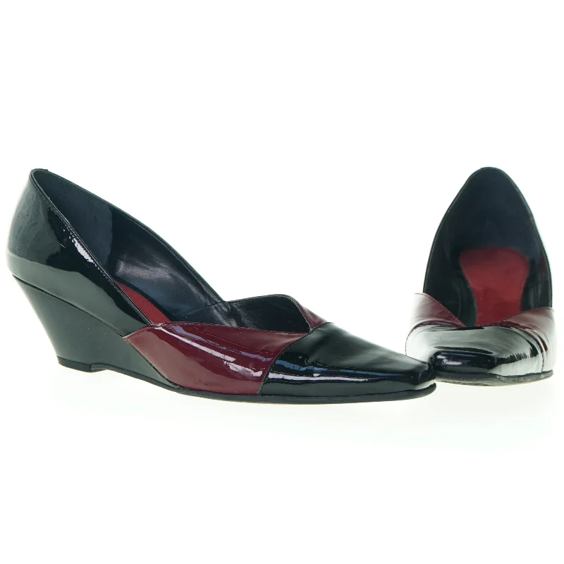 Damesko fra Pretentious (str. 26 cm)