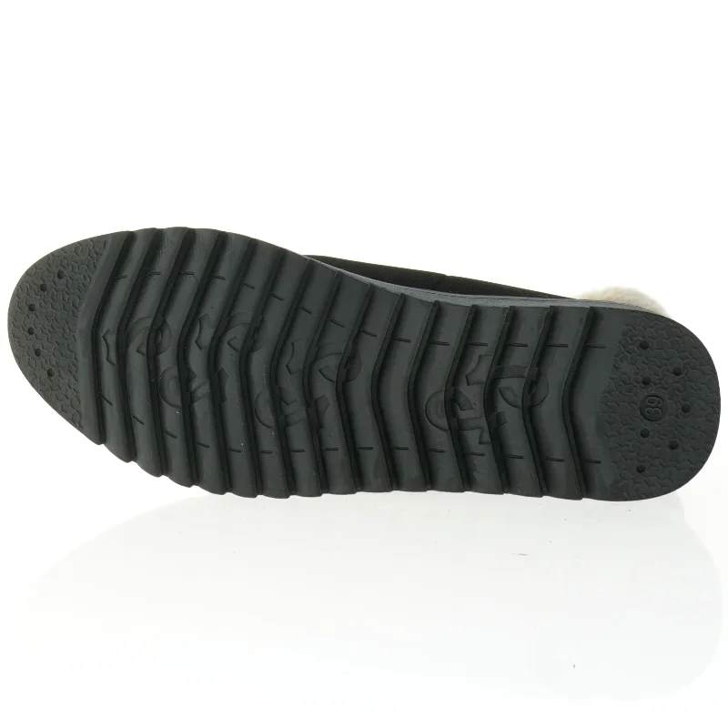 Sort vinterstøvle med for (str. 39)