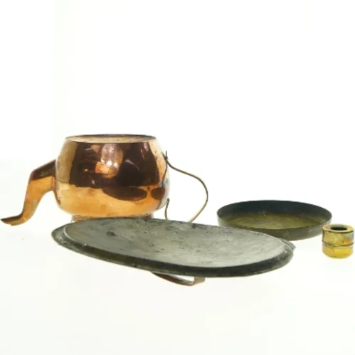 Blandede messing og kobber køkken udstyr (str. 39 x 28 cm)