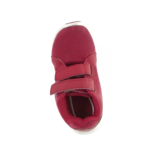 Sneakers fra Puma (Str. 23)