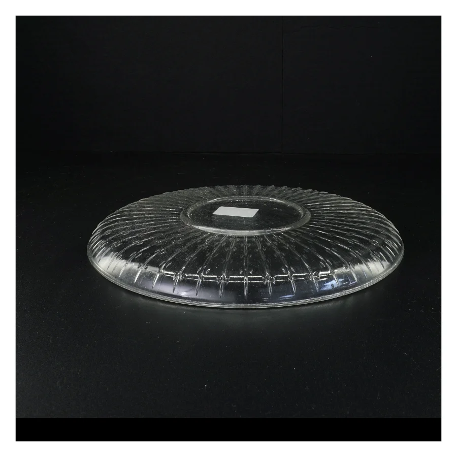 Gennemsigtig glasfad (str. 29 x 29 cm)