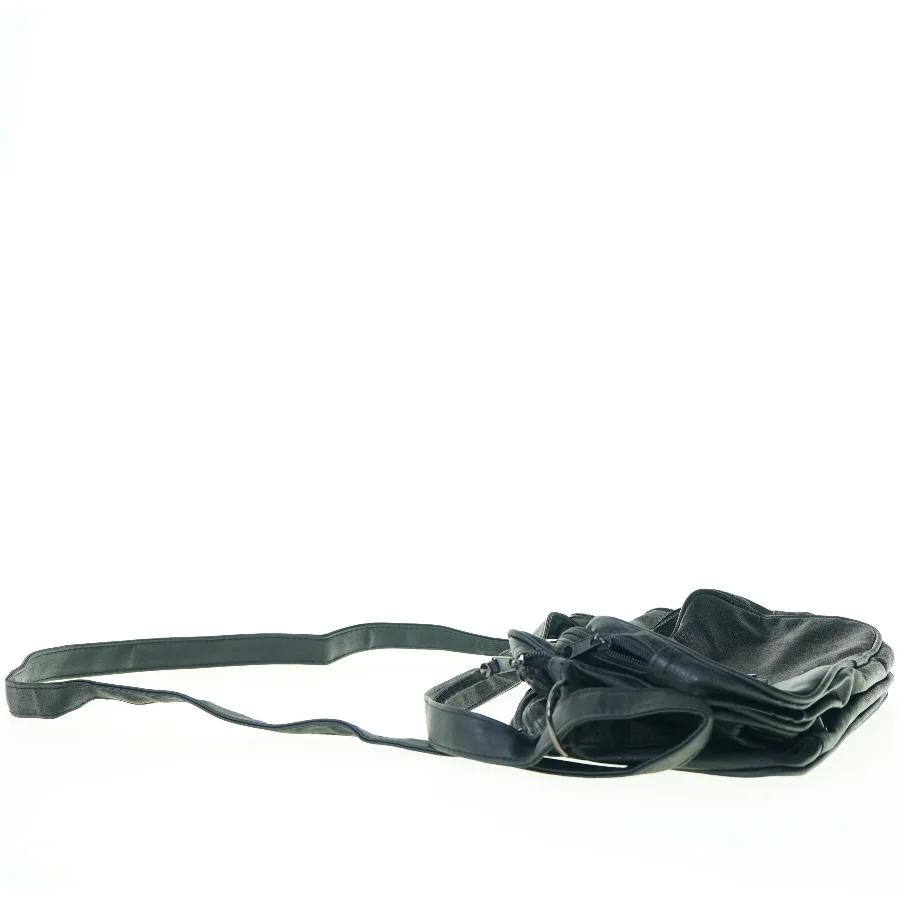 Skuldertaske fra Daniel Ray (str. 29 x 18 cm)