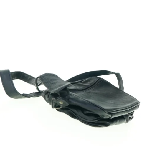 Skuldertaske fra Daniel Ray (str. 29 x 18 cm)