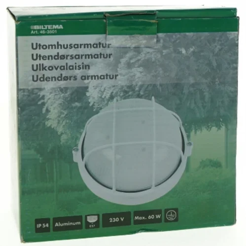 Udendørs væglampe fra Biltema (str. 18 x 18 cm)