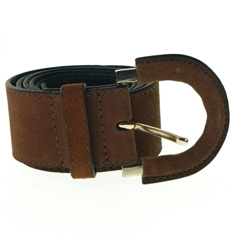 Bælte fra H&M (str. 102 x 4 cm)