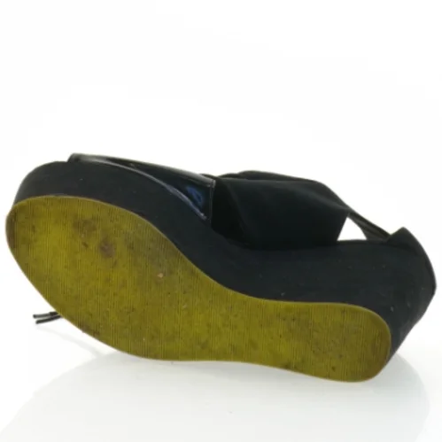 Sorte snørestøvler med kilehæl fra H&M (str. 40)