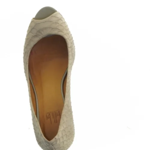 Grå stilethæle (str. 38)