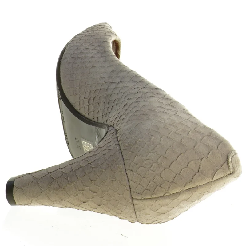 Grå stilethæle (str. 38)