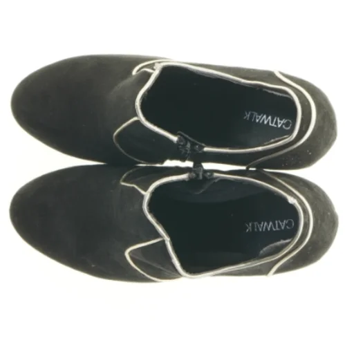 Sorte ankelstøvler med høj hæl fra Catwalk (str. 41)