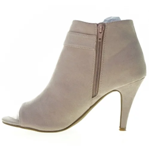 Stiletter fra Justfab (str. 8 komma 5)