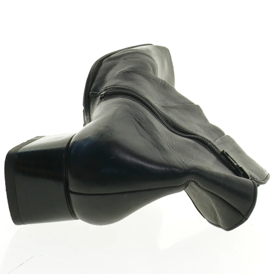 Sorte ankelstøvler i læder (str. 9)