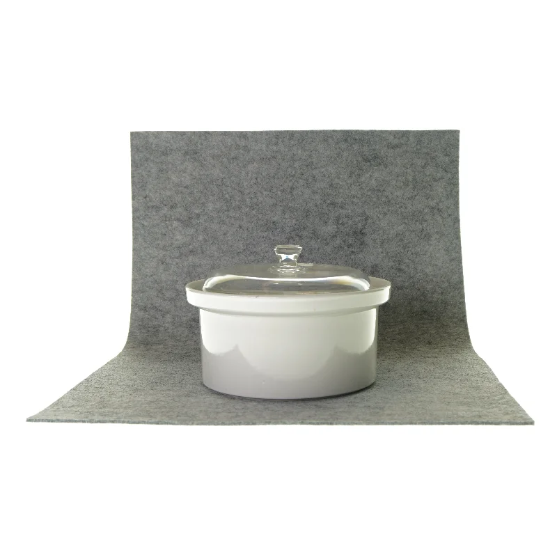 Rund porcelæns skål med låg