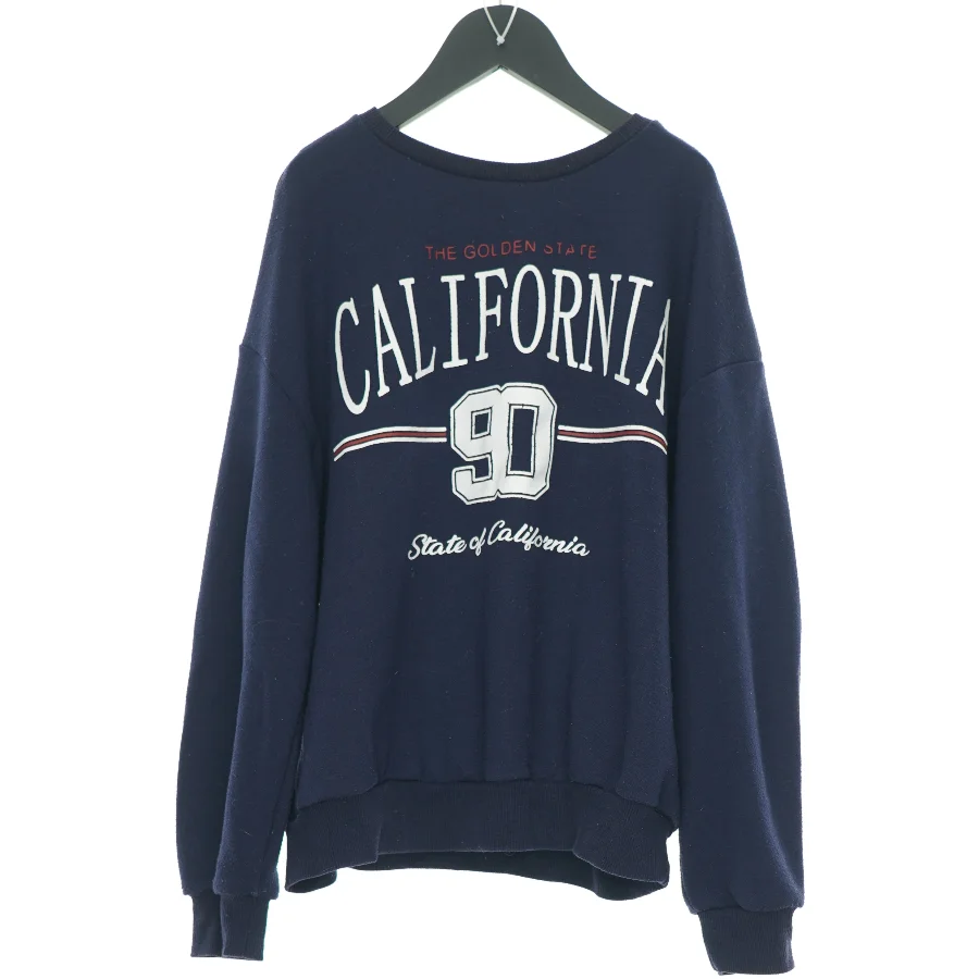 Sweatshirt fra SHEIN (str. 146 cm)