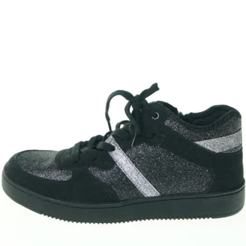 Sko fra Miamaja (str. 38)