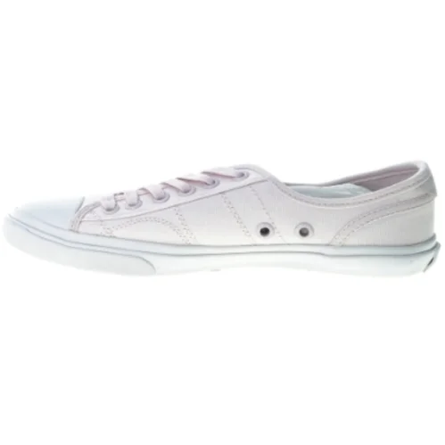 Sko fra Superdry (str. 40)