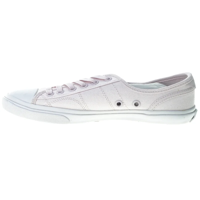 Sko fra Superdry (str. 40)